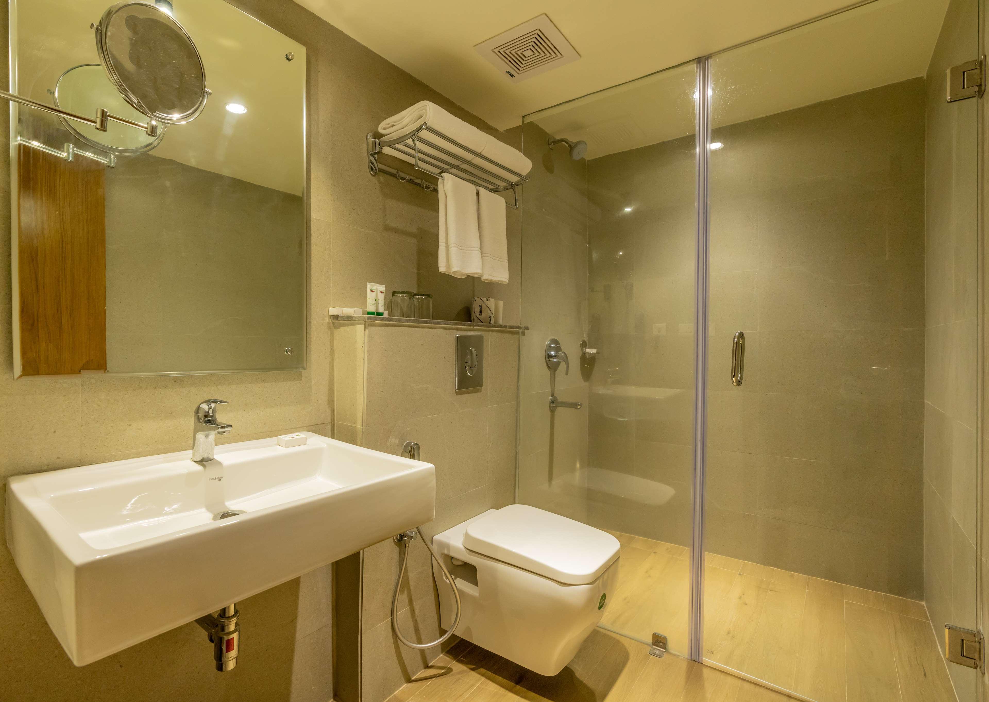 Best Western Ramachandra Visakhapatnam Exterior photo