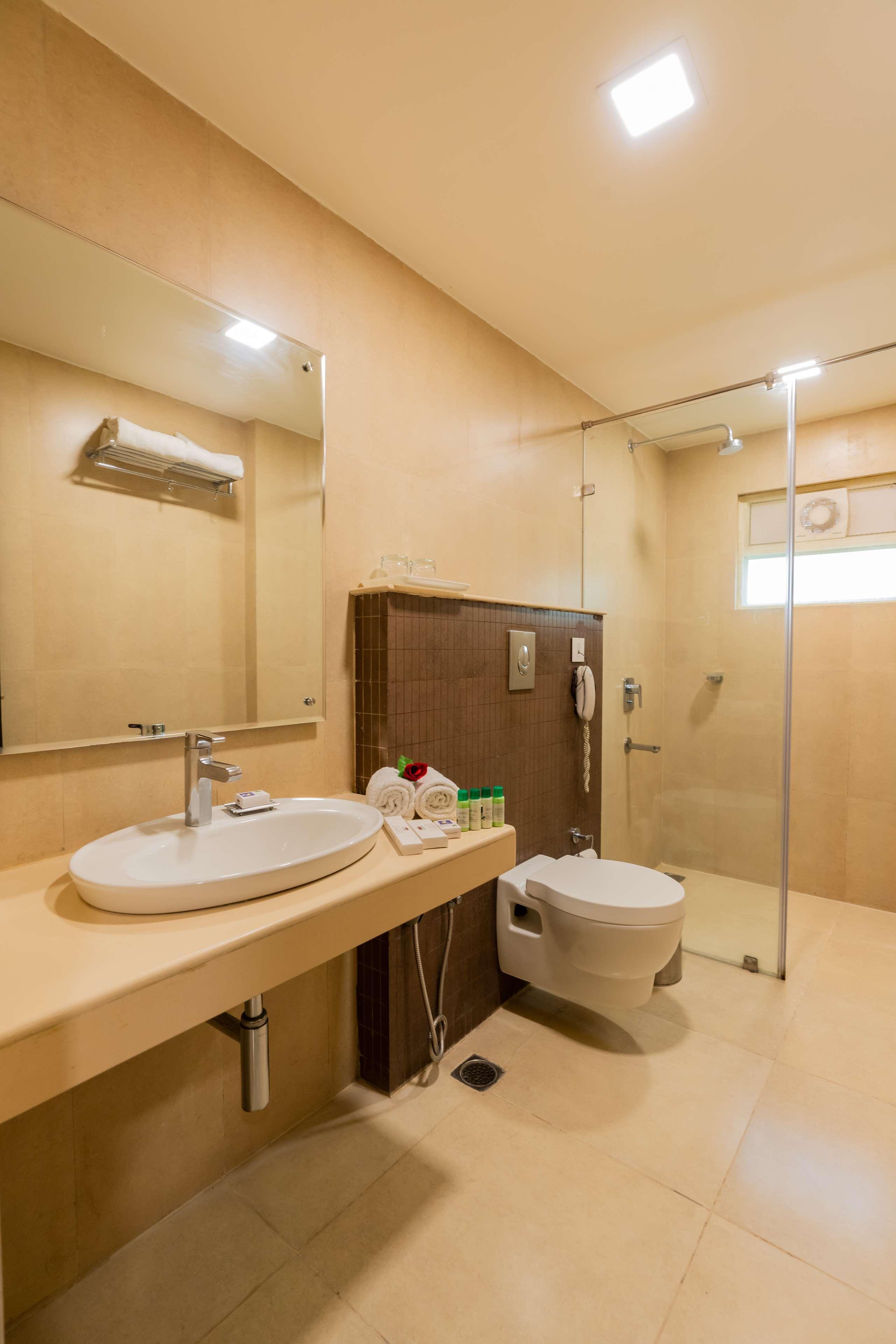 Best Western Ramachandra Visakhapatnam Exterior photo